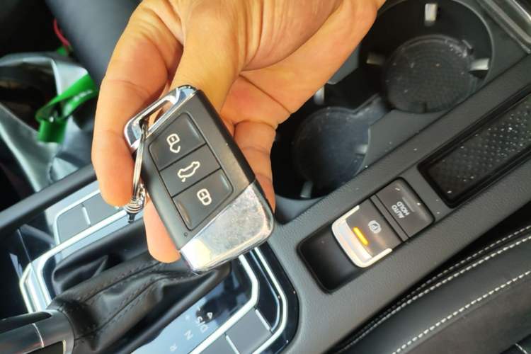 Used Volkswagen Magotan 2020 330TSI DSG Leading Model Vehicle Key