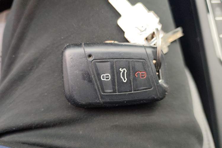 Used Volkswagen Magotan 2020 330TSI DSG Leading Model Vehicle Key