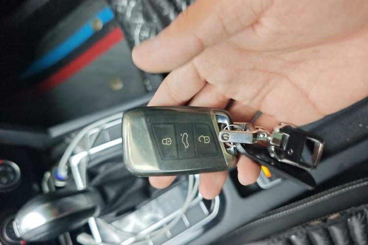 Used Volkswagen Magotan 2020 280TSI DSG Comfort Edition Vehicle Key