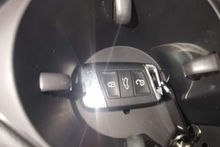 Used Volkswagen Magotan 2020 330TSI DSG Leading Model Vehicle Key