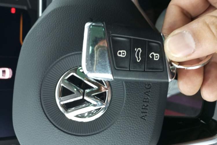 Used Volkswagen Magotan 2020 330TSI DSG Luxury Edition Vehicle Key
