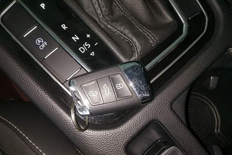Used Volkswagen Magotan 2020 280TSI DSG Comfort Edition Vehicle Key