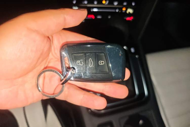 Used Volkswagen Magotan 2020 330TSI DSG Luxury Edition Vehicle Key