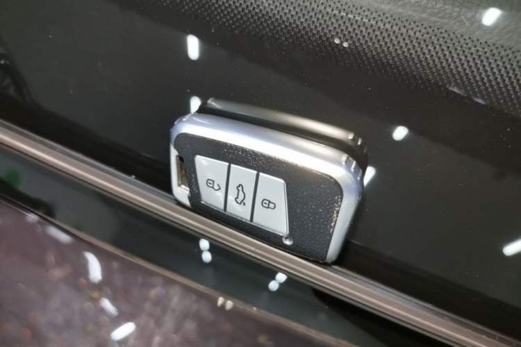 Used Volkswagen Magotan 2020 330TSI DSG Luxury Edition Vehicle Key