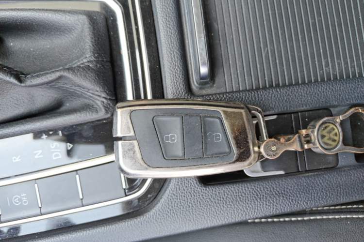 Used Volkswagen Magotan 2020 380TSI DSG Luxury Version Vehicle Key