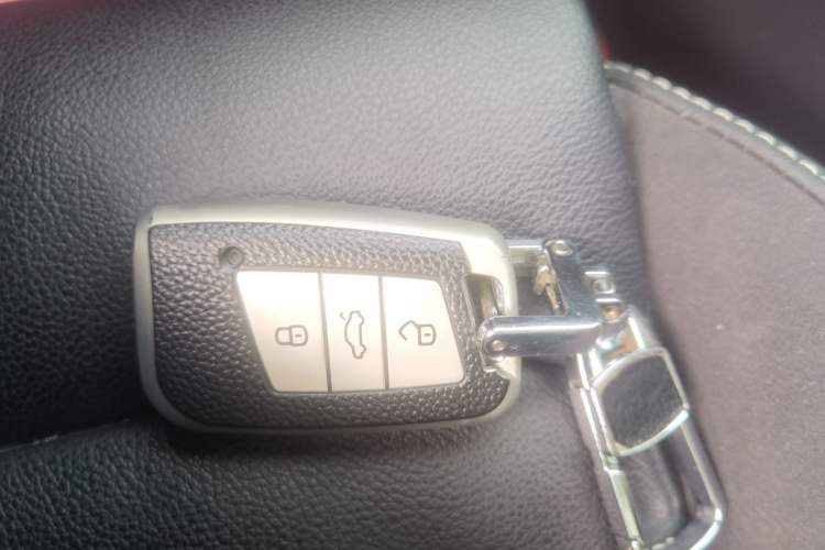 Used Volkswagen Magotan 2020 330TSI DSG Leading Model Vehicle Key