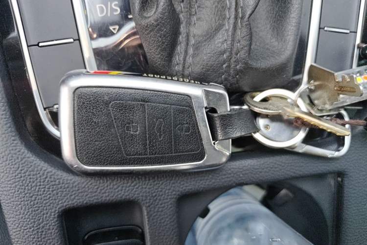 Used Volkswagen Magotan 2020 330TSI DSG Leading Model Vehicle Key
