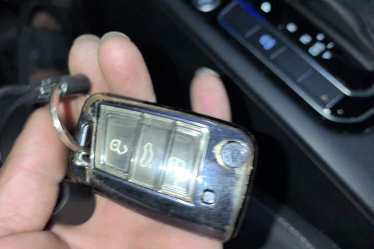Used Volkswagen Magotan 2020 330TSI DSG Leading Model Vehicle Key