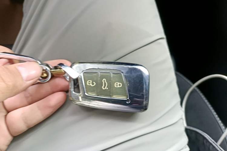 Used Volkswagen Magotan 2020 330TSI DSG Leading Model Vehicle Key