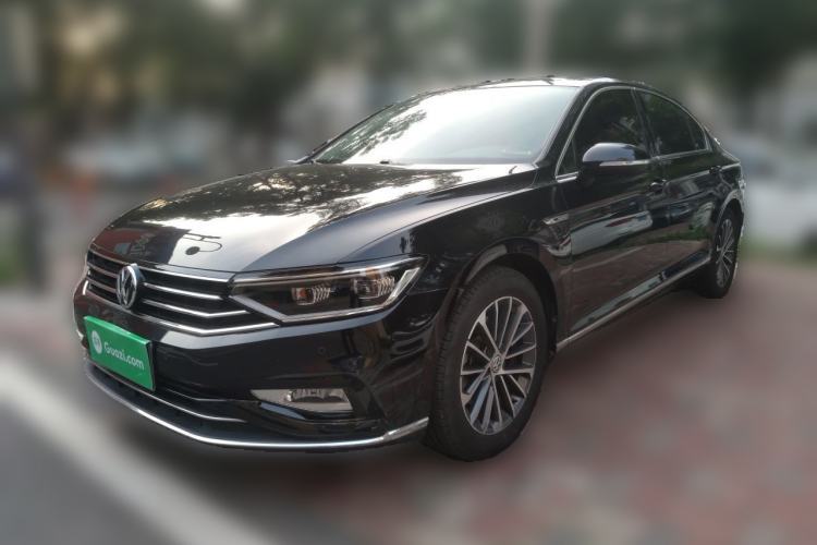 Used Volkswagen Magotan 2020 330TSI DSG Luxury Edition Guazi used car, China used car export, Used car for sale, Used  cars, Cheapest cars for sale