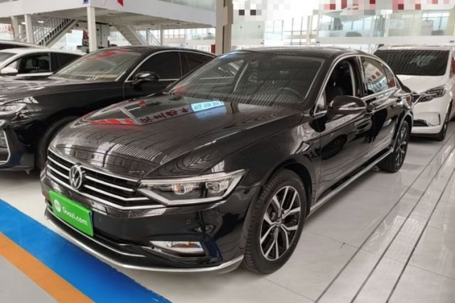 Ojetý Volkswagen Magotan 2020 330TSI DSG Luxury Edition