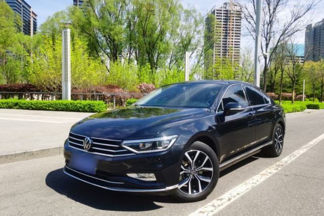 Ojetý Volkswagen Magotan 2020 280TSI DSG Leading Edition