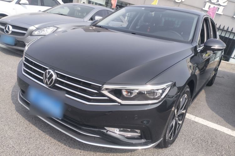 Used Volkswagen Magotan 2020 330TSI DSG Leading Model Guazi used car, China used car export, Used car for sale, Used cars, Cheapest cars for sale