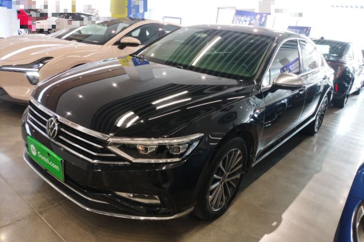 Used Volkswagen Magotan 2020 330TSI DSG Luxury Edition Guazi used car, China used car export, Used car for sale, Used  cars, Cheapest cars for sale