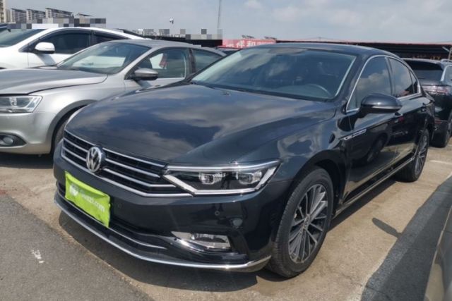 Ojetý Volkswagen Magotan 2020 330TSI DSG Luxury Edition