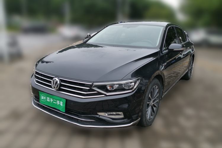 Used Volkswagen Magotan 2020 330TSI DSG Luxury Edition Guazi used car, China used car export, Used car for sale, Used  cars, Cheapest cars for sale