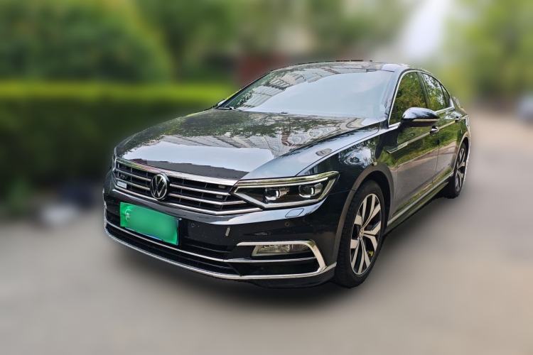 Used Volkswagen Magotan 2020 330TSI DSG Leading Model Guazi used car, China used car export, Used car for sale, Used cars, Cheapest cars for sale
