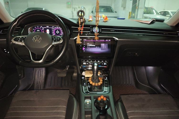 Used Volkswagen Magotan 2020 330TSI DSG Luxury Edition Center Console