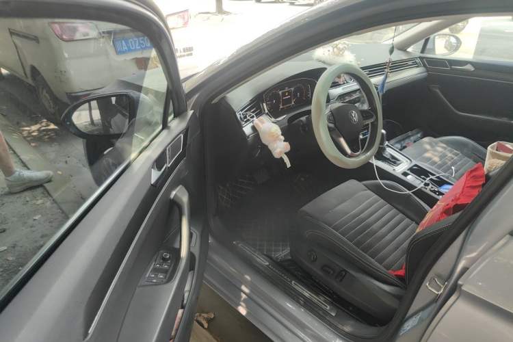 Used Volkswagen Magotan 2020 330TSI DSG Luxury Edition Driver Seat