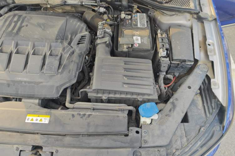 Used Volkswagen Magotan 2020 330TSI DSG Leading Model Engine Bay Left