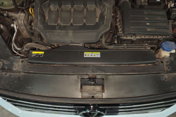 Used Volkswagen Magotan 2020 330TSI DSG Luxury Edition Engine Bay
