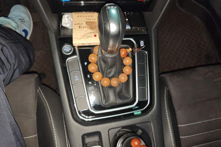 Used Volkswagen Magotan 2020 330TSI DSG Luxury Edition Gear Lever