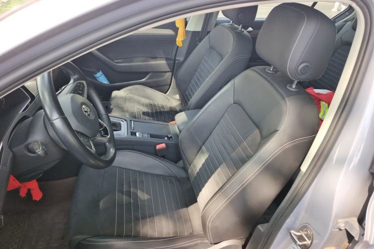 Used Volkswagen Magotan 2020 380TSI DSG Luxury Version Left Front Seat