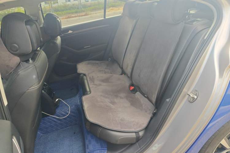 Used Volkswagen Magotan 2020 330TSI DSG Leading Model Left Rear Seat