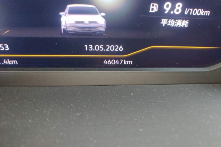 Used Volkswagen Magotan 2020 330TSI DSG Luxury Edition Odometer Close Up