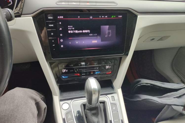 Used Volkswagen Magotan 2020 380TSI DSG Flagship Edition Audio And AC Panel