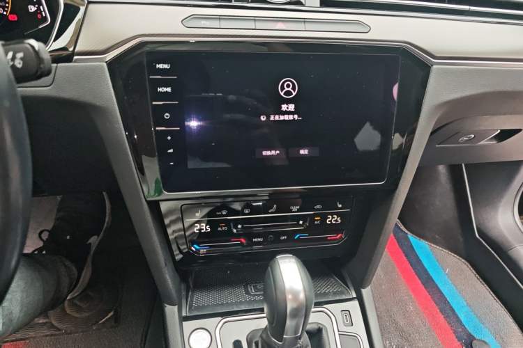 Used Volkswagen Magotan 2020 330TSI DSG Luxury Edition Audio And AC Panel