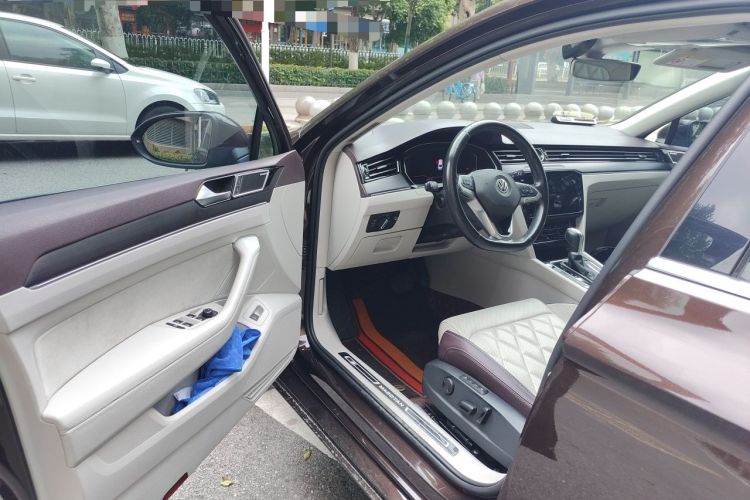 Used Volkswagen Magotan 2020 380TSI DSG Flagship Edition Driver Seat