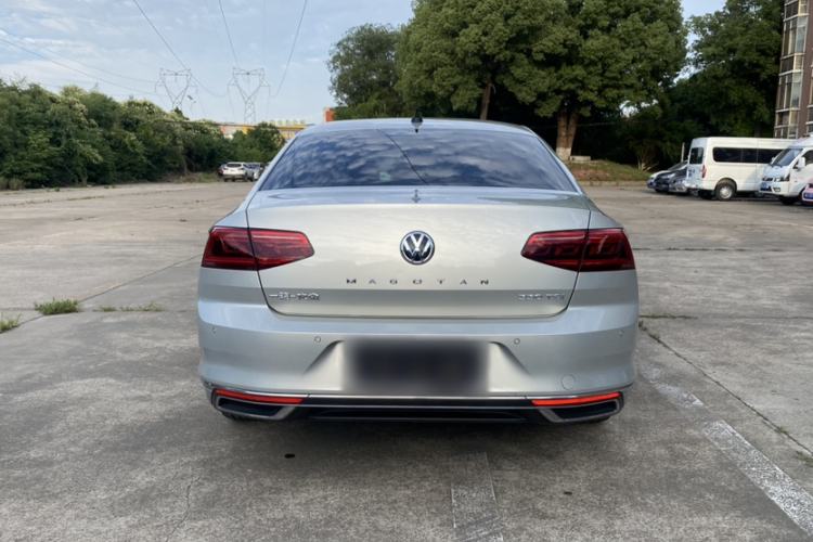 Used Volkswagen Magotan 2020 330TSI DSG Leading Model Exterior 3