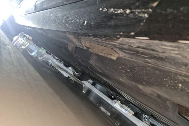 Used Volkswagen Magotan 2020 380TSI DSG Flagship Edition Left Side Sill