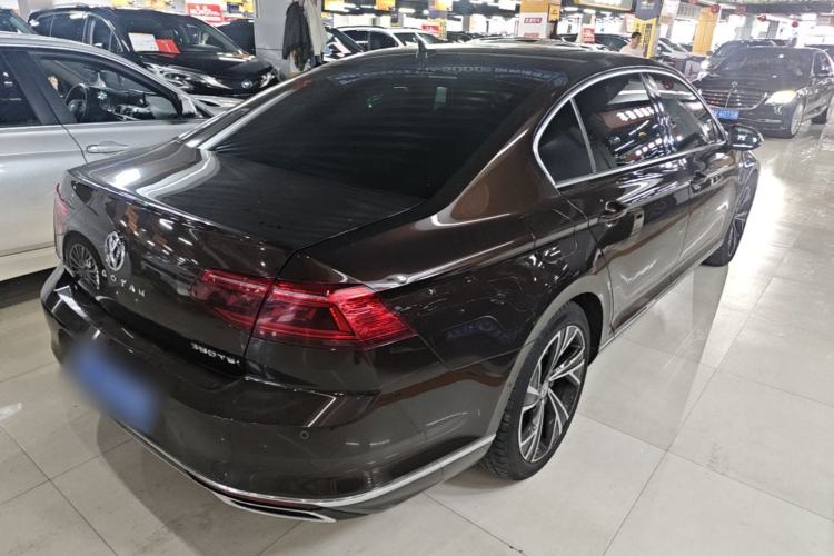 Used Volkswagen Magotan 2020 380TSI DSG Flagship Edition Rear Right 45 Deg