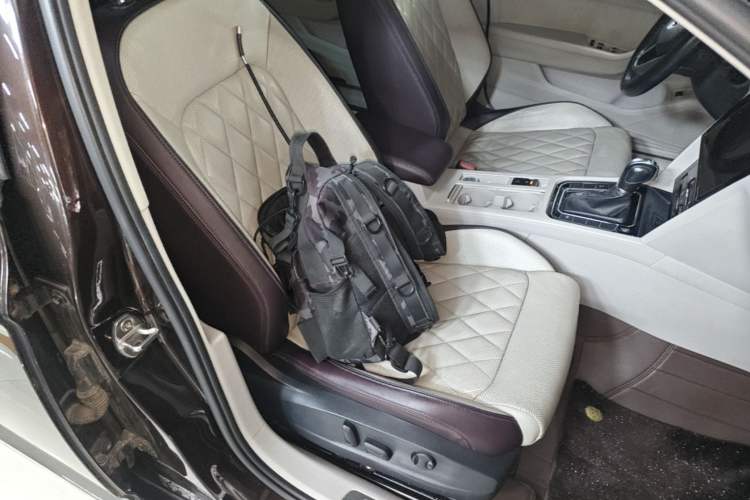 Used Volkswagen Magotan 2020 380TSI DSG Flagship Edition Right Front Seat