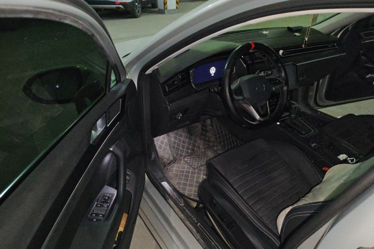 Used Volkswagen Magotan 2020 330TSI DSG Luxury Edition Driver Seat