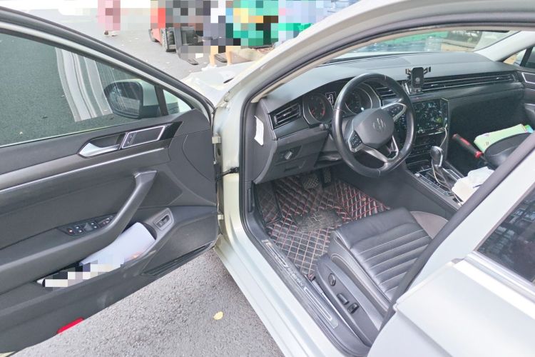 Used Volkswagen Magotan 2020 330TSI DSG Leading Model Driver Seat