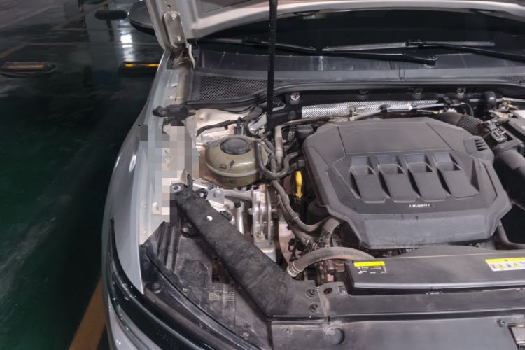 Used Volkswagen Magotan 2020 330TSI DSG Luxury Edition Engine Bay Right