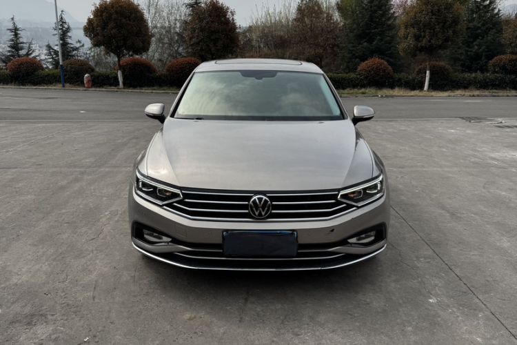 Used Volkswagen Magotan 2020 330TSI DSG Luxury Edition Exterior 1