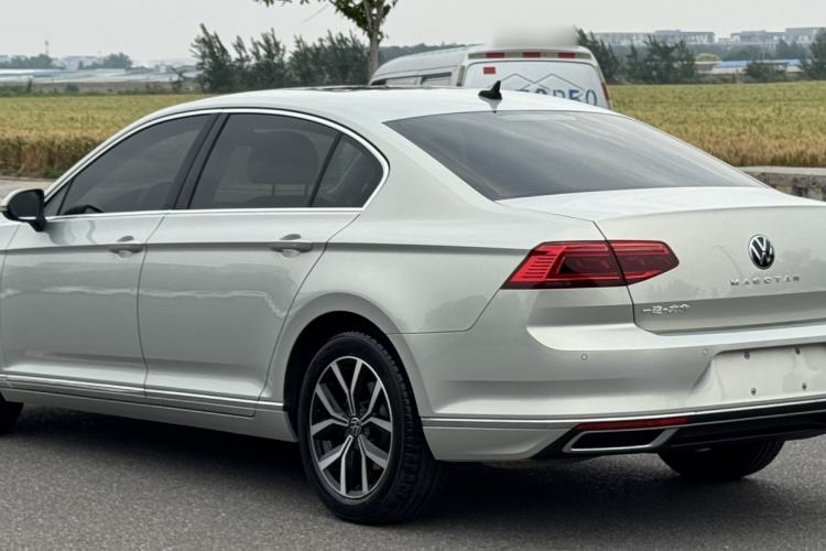 Used Volkswagen Magotan 2020 330TSI DSG Luxury Edition Exterior 1