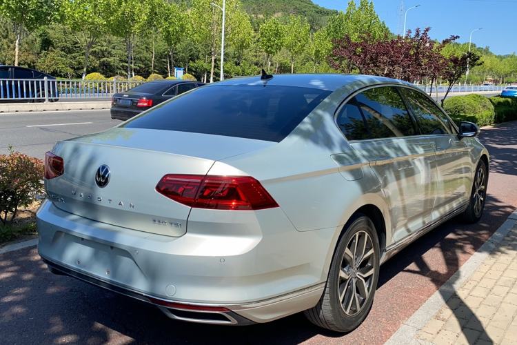 Used Volkswagen Magotan 2020 330TSI DSG Leading Model Exterior 2
