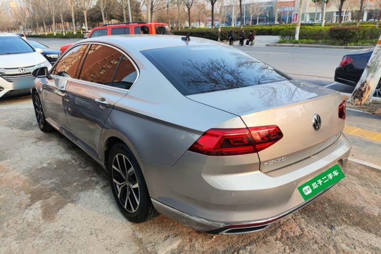 Used Volkswagen Magotan 2020 330TSI DSG Leading Model Exterior 2