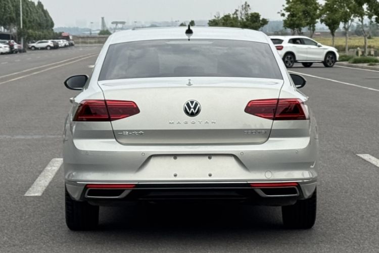 Used Volkswagen Magotan 2020 330TSI DSG Luxury Edition Exterior 3