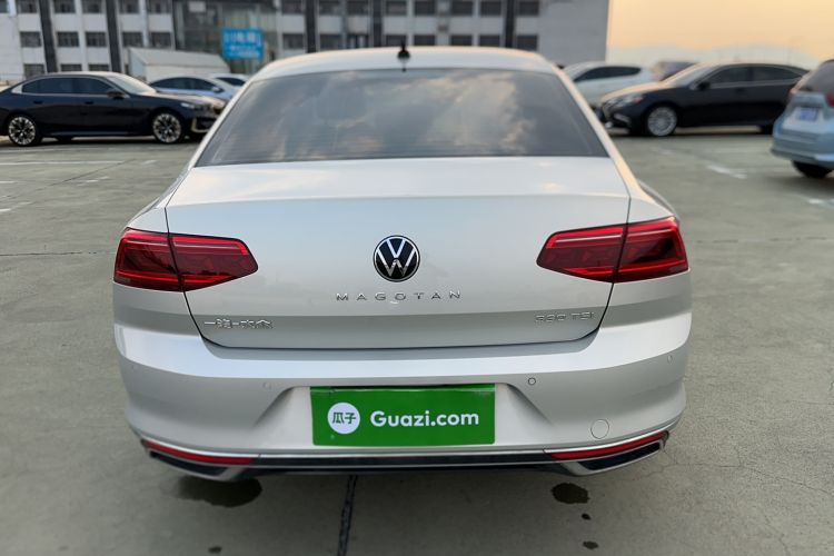 Used Volkswagen Magotan 2020 330TSI DSG Leading Model Exterior 3