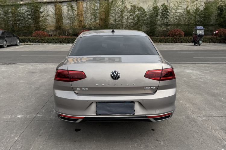 Used Volkswagen Magotan 2020 330TSI DSG Luxury Edition Exterior 4