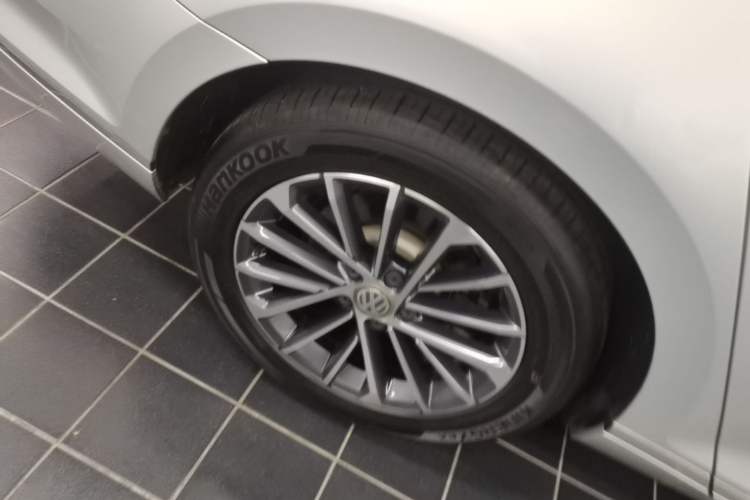 Used Volkswagen Magotan 2020 330TSI DSG Luxury Edition Exterior 5