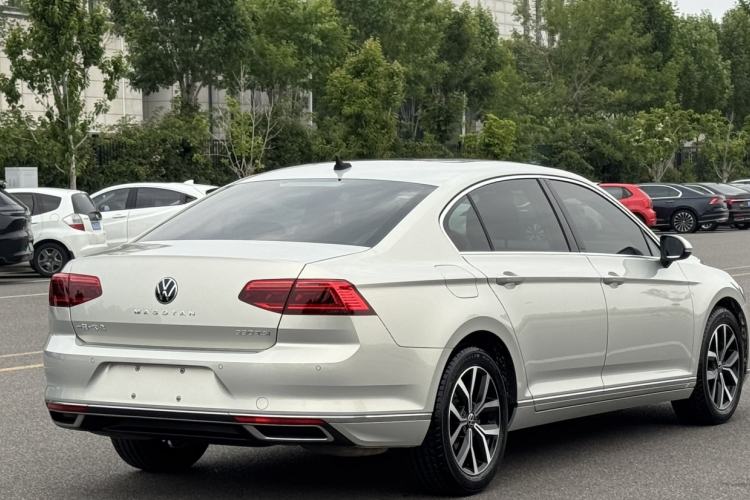 Used Volkswagen Magotan 2020 330TSI DSG Luxury Edition Exterior 5