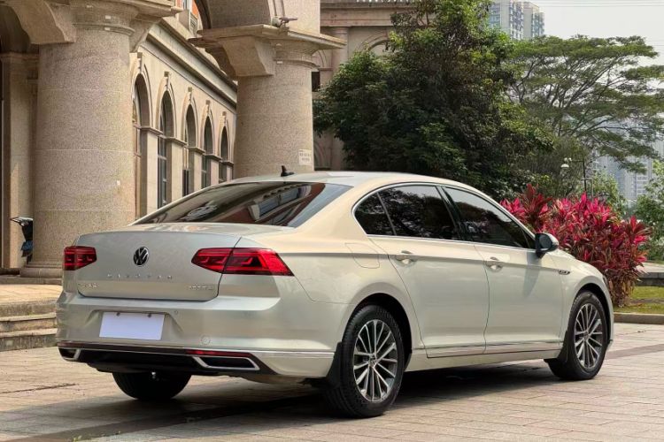 Used Volkswagen Magotan 2020 330TSI DSG Luxury Edition Exterior 5