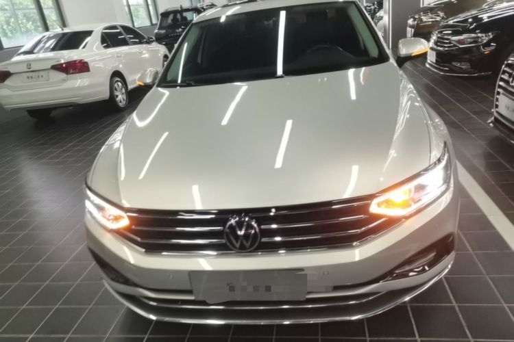 Used Volkswagen Magotan 2020 330TSI DSG Luxury Edition Front